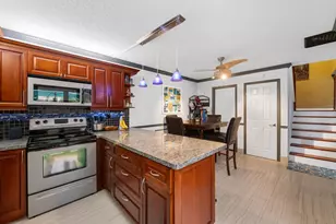 2512 SW 15th St, Deerfield Beach, FL 33442 - Photo 8
