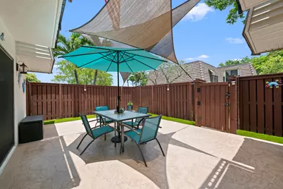 2512 SW 15th Street, Deerfield Beach, FL 33442 - Photo 4