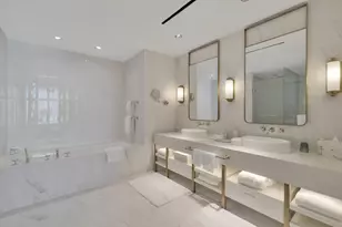 525 N Fort Lauderdale Beach Blvd, Fort Lauderdale, FL 33304 - Photo 22