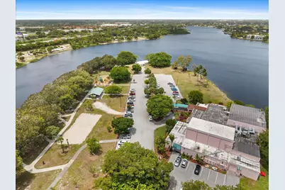 1002 Lake Shore Drive, Delray Beach, FL 33444 - Photo 68