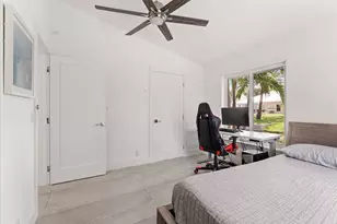 1002 Lake Shore Dr, Delray Beach, FL 33444 - Photo 32