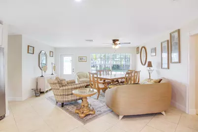 19185 SE Homewood Avenue, Jupiter, FL 33469 - Photo 6