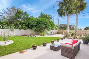 19185 SE Homewood Ave, Jupiter, FL 33469 - Photo 14
