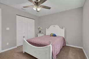 449 SE Whitmore Dr, Port Saint Lucie, FL 34984 - Photo 30