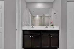 449 SE Whitmore Dr, Port Saint Lucie, FL 34984 - Photo 28