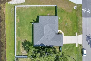 449 SE Whitmore Dr, Port Saint Lucie, FL 34984 - Photo 1