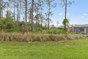 2107 Freemont Dr, Naples, FL 34120 - Photo 10