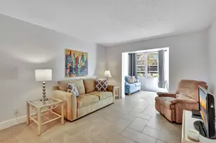 330 NE 26th Ave, Boynton Beach, FL 33435 - Photo 14