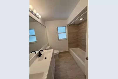 2927 Bogota Avenue, Hollywood, FL 33026 - Photo 24
