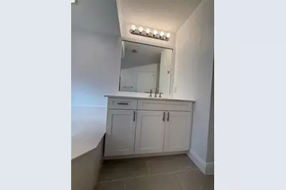 2927 Bogota Avenue, Hollywood, FL 33026 - Photo 8
