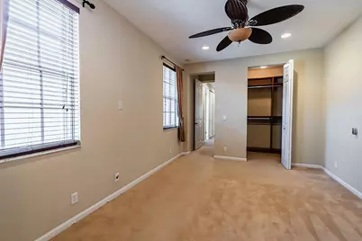 2502 NW 4th Street, Boynton Beach, FL 33426 - Photo 12