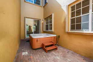 2502 NW 4th St, Boynton Beach, FL 33426 - Photo 4