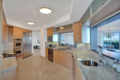 715 Bayshore Drive #902, Fort Lauderdale, FL 33304 - Photo 4