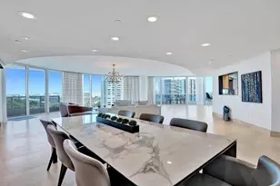 715 Bayshore Dr, Fort Lauderdale, FL 33304 - Photo 2