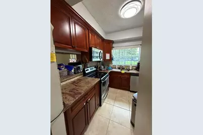 800 Cypress Park Way #M, Pompano Beach, FL 33064 - Photo 8
