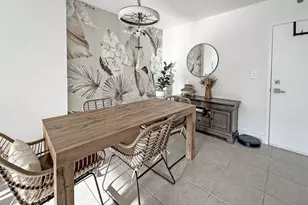 2801 NE 183rd St, Aventura, FL 33160 - Photo 2