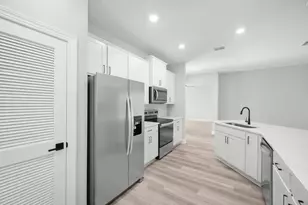 8225 95th Ave, Vero Beach, FL 32967 - Photo 24