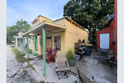 622 Texas Court, Fort Pierce, FL 34950 - Photo 4