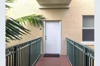 1610 Presidential Way #505, West Palm Beach, FL 33401 - Photo 2