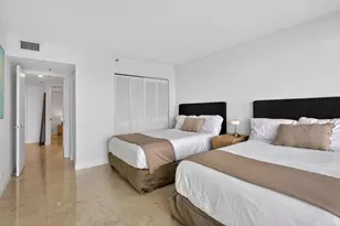 1717 N Bayshore Dr, Miami, FL 33132 - Photo 38