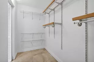 1717 N Bayshore Dr, Miami, FL 33132 - Photo 28