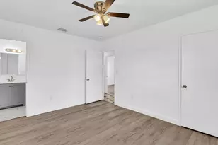 17032 NW 49th Ct, Opa Locka, FL 33055 - Photo 20