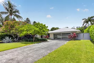 2006 NW 3rd Ave, Delray Beach, FL 33444 - Photo 2