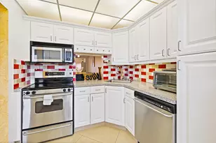 6300 NW 62nd St, Tamarac, FL 33319 - Photo 6