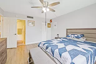 6300 NW 62nd St, Tamarac, FL 33319 - Photo 16