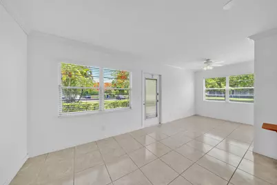 169 Suffolk E, Boca Raton, FL 33434 - Photo 14