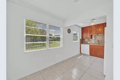 169 Suffolk E, Boca Raton, FL 33434 - Photo 8