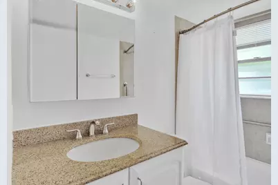 169 Suffolk E, Boca Raton, FL 33434 - Photo 26