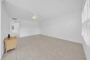169 Suffolk E, Boca Raton, FL 33434 - Photo 12