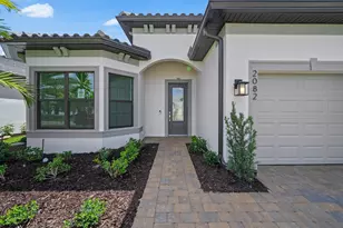 2082 Don Benito Wy, Naples, FL 34120 - Photo 4