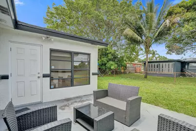 1054 Wyoming Avenue, Fort Lauderdale, FL 33312 - Photo 36