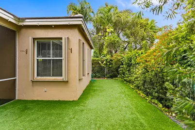 1071 Bluewood Terrace, Weston, FL 33327 - Photo 36