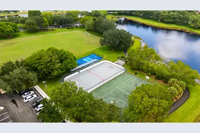 1071 Bluewood Terrace, Weston, FL 33327 - Photo 44