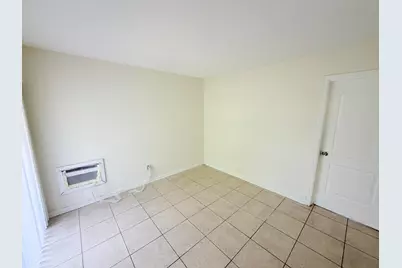 3030 NW 43rd Terrace #207, Lauderdale Lakes, FL 33313 - Photo 6