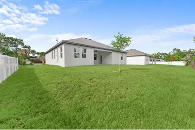 8016 102nd Court, Vero Beach, FL 32967 - Photo 4