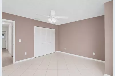 117 Sherwood Drive, Royal Palm Beach, FL 33411 - Photo 16