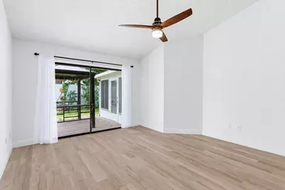 117 Sherwood Drive, Royal Palm Beach, FL 33411 - Photo 10