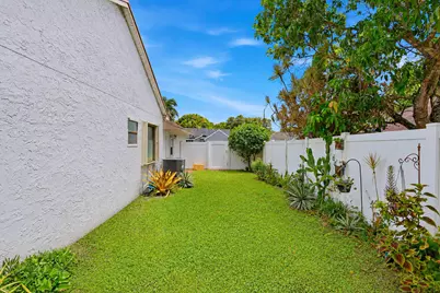 117 Sherwood Drive, Royal Palm Beach, FL 33411 - Photo 26
