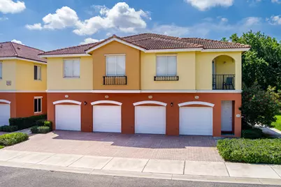 58 SE Palermo Court #104, Stuart, FL 34994 - Photo 2