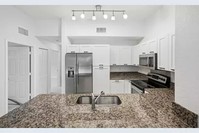 58 SE Palermo Court #104, Stuart, FL 34994 - Photo 6