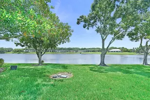2442 SW Danbury Ln, Palm City, FL 34990 - Photo 4