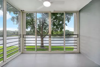 9450 Poinciana Place #211, Davie, FL 33324 - Photo 12
