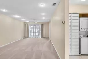 299 NW 36th Ave, Deerfield Beach, FL 33442 - Photo 16