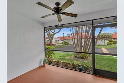 299 NW 36th Avenue, Deerfield Beach, FL 33442 - Photo 40