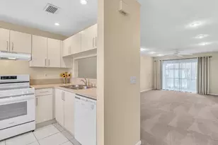 299 NW 36th Ave, Deerfield Beach, FL 33442 - Photo 10