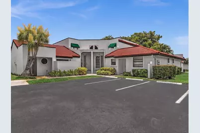 299 NW 36th Avenue, Deerfield Beach, FL 33442 - Photo 6